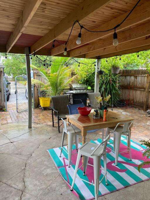 Private Townhouse With Courtyard And Covered Patio West Palm Beach Exterior foto
